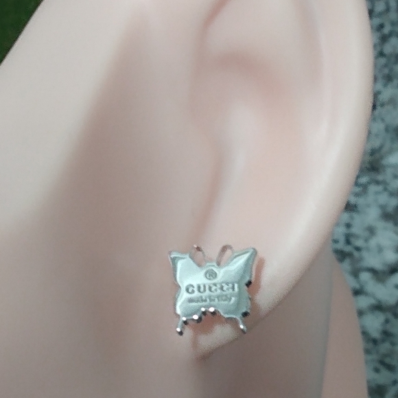 🦋NEW, Gucci Sterling Silver Butterfly Trademark Logo Earrings - Picture 4 of 16